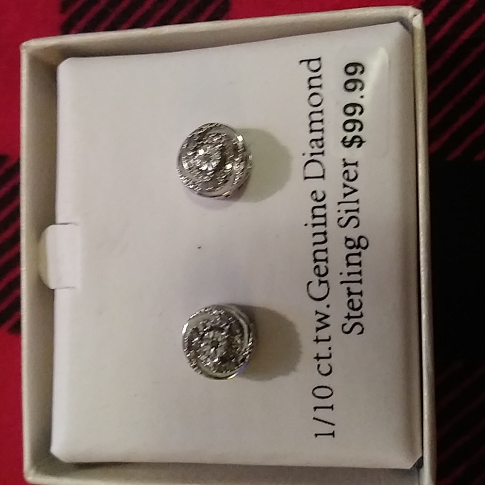 Sterling Silver 1/10 CT. TW. Genuine Diamond Earrings. Brand New. NWT